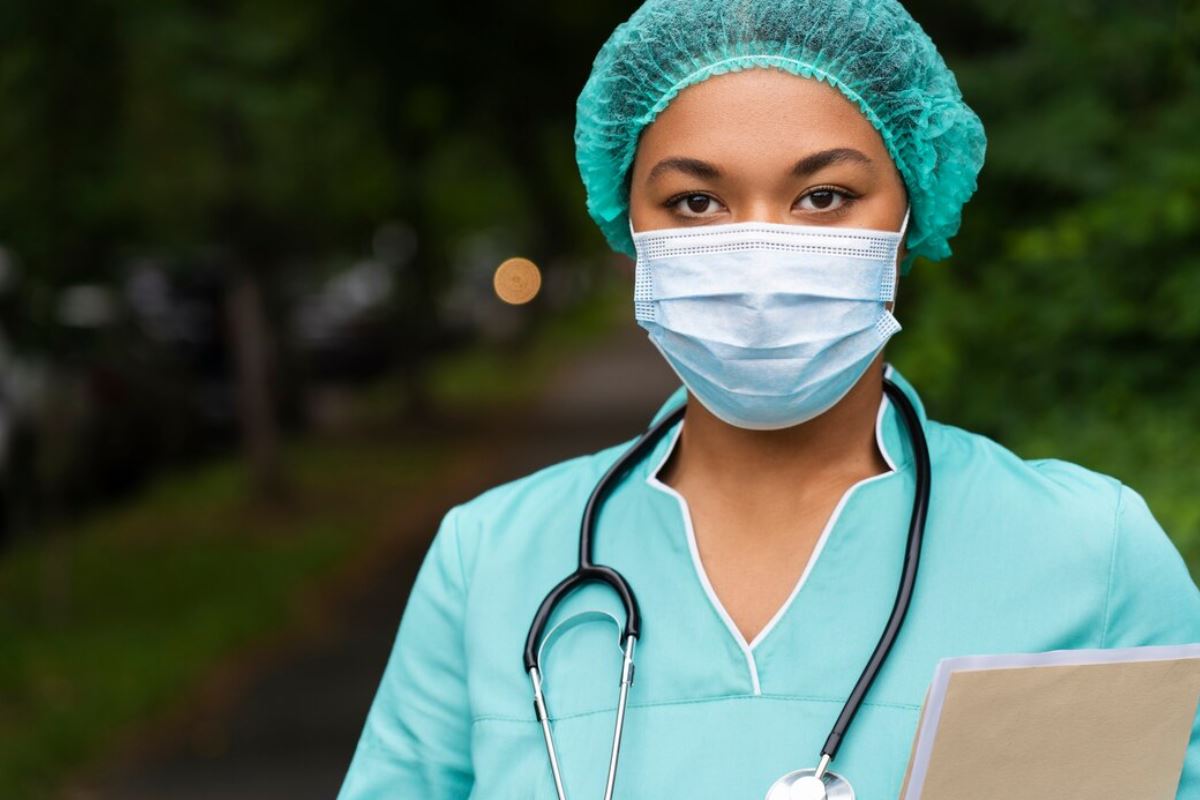 How to Transition from Permanent Hospital Work to Travel Nursing